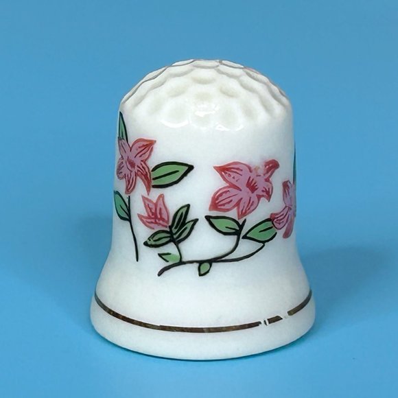 Other - Vintage‎ Collectible Pink Flowers Gold Trim Porcelain Thimble